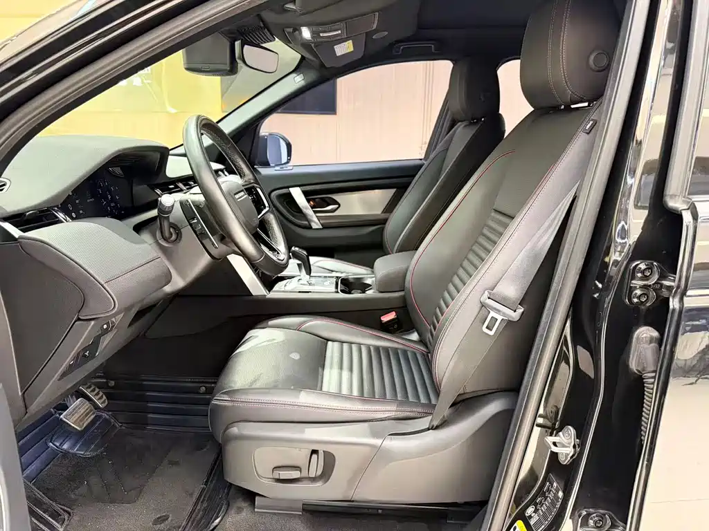 LAND ROVER DISCOVER SPORTS