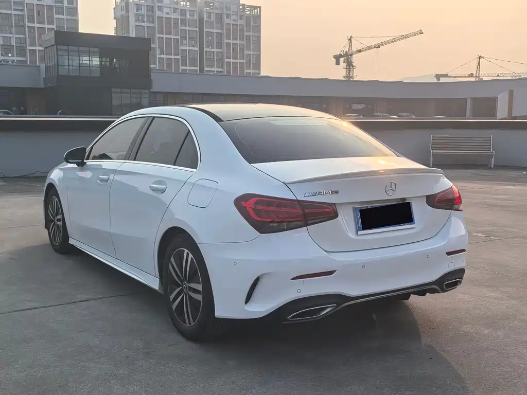 MERCEDES-BENZ A CLASS