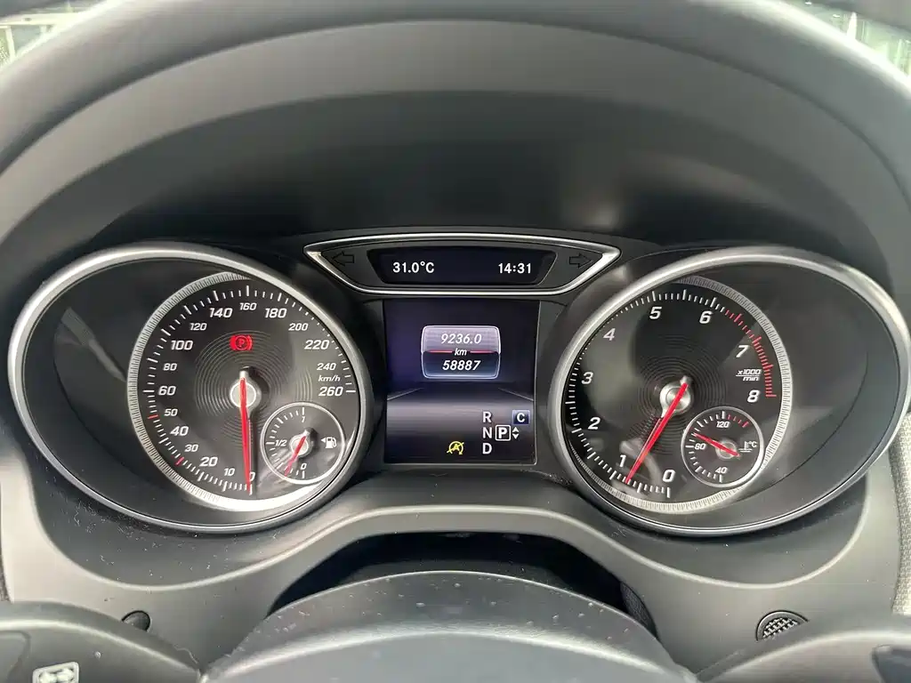 Mercedes-Benz CLA (Import) — миниатюра 6