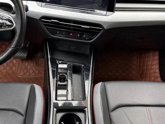 Volkswagen Lamando — миниатюра 5