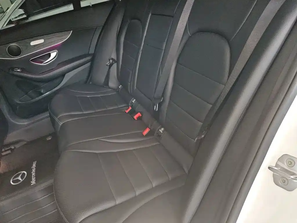 Mercedes-Benz C-Class — миниатюра 17