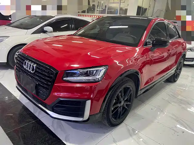 audi q2l