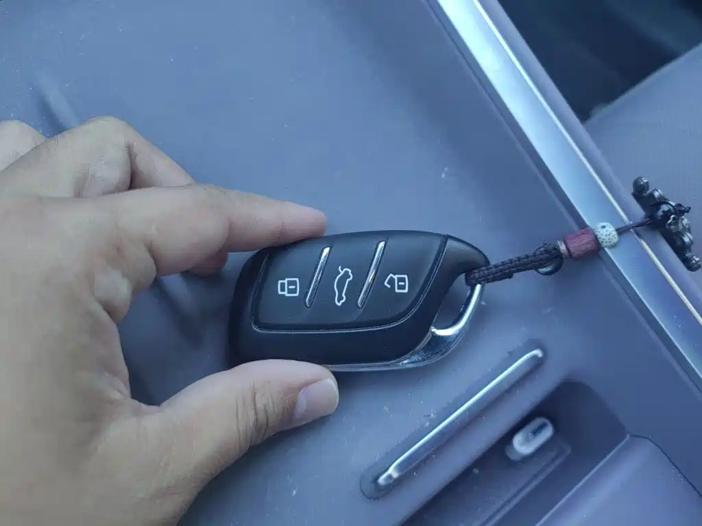 Roewe M7 DMH — миниатюра 12