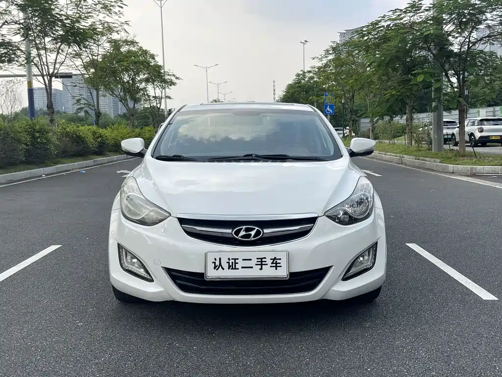 Hyundai Elantra Langdong — миниатюра 2