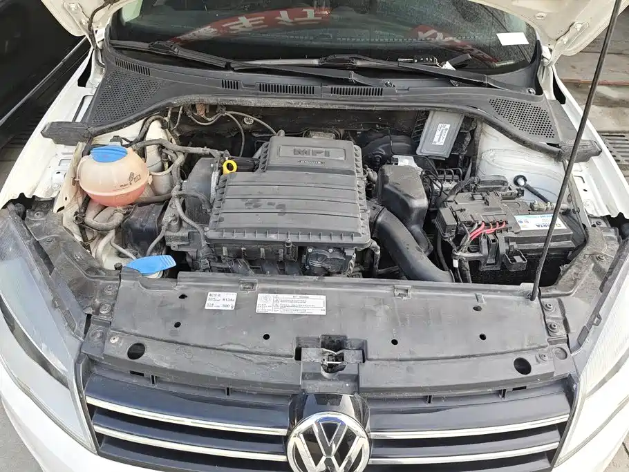 Volkswagen Jetta — миниатюра 10
