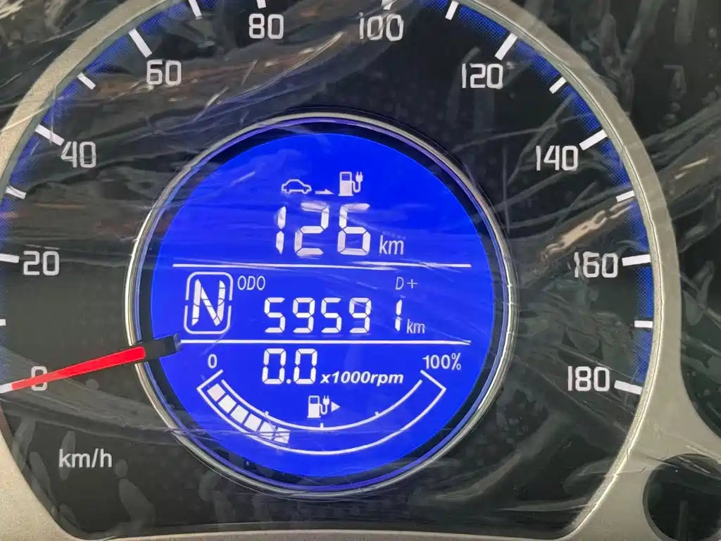 Changan Benben E-Star — миниатюра 6