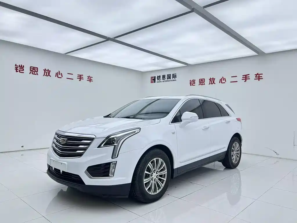 CADILLAC XT5