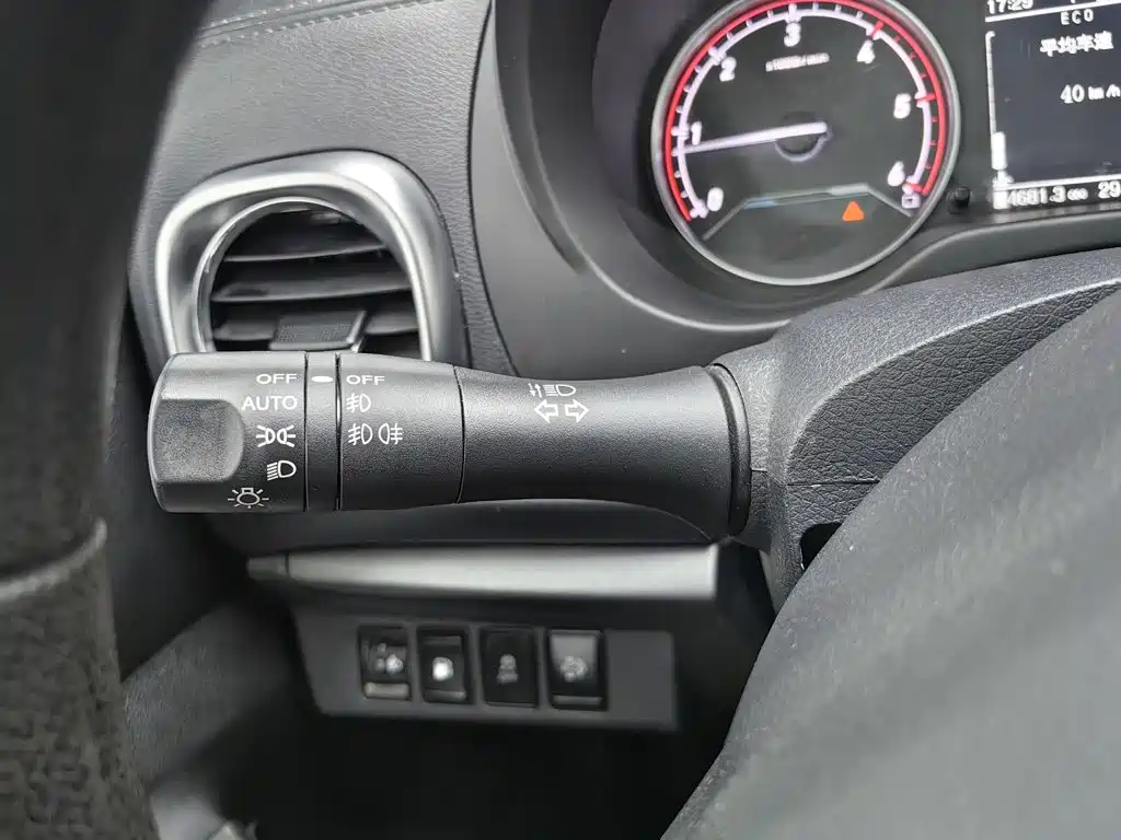 Dongfeng Rich 6 — миниатюра 21