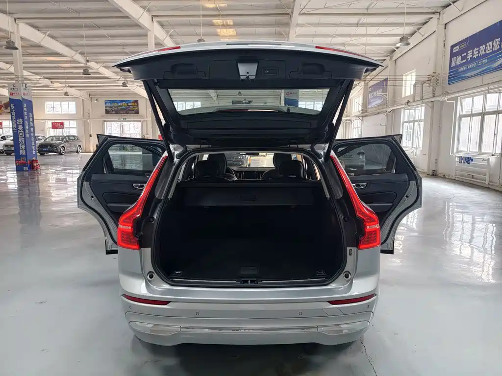 Volvo XC60 — миниатюра 10