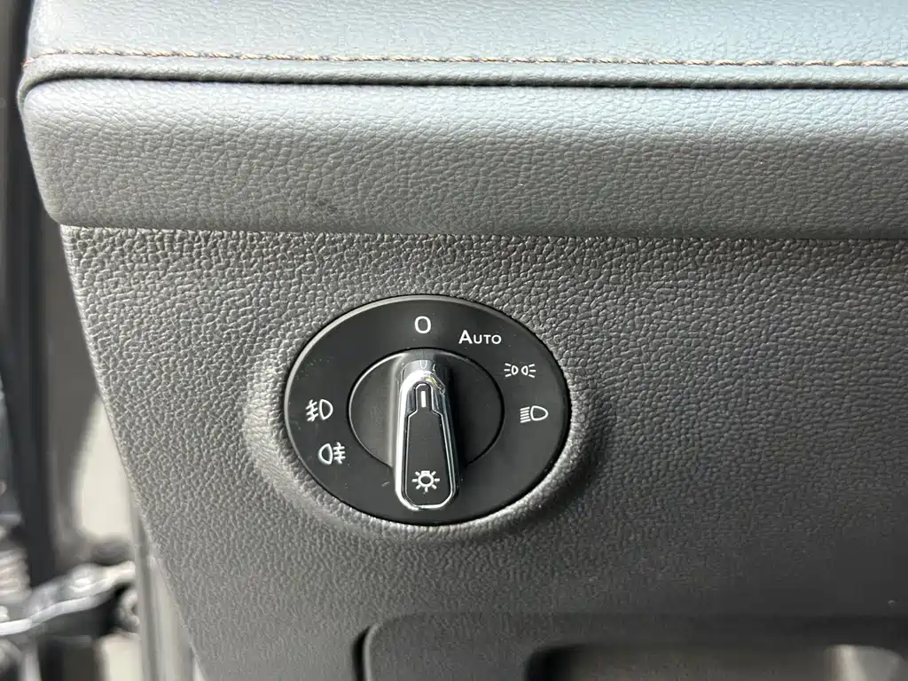 Volkswagen Tharu 2021 280TSI Flagship