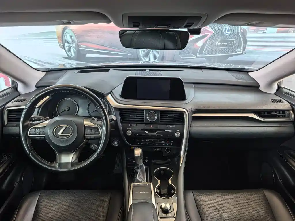 Lexus RX — миниатюра 6