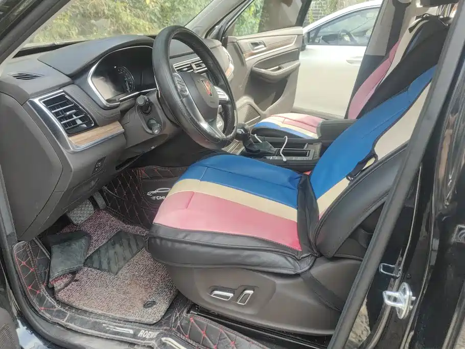 Roewe RX8 — миниатюра 9