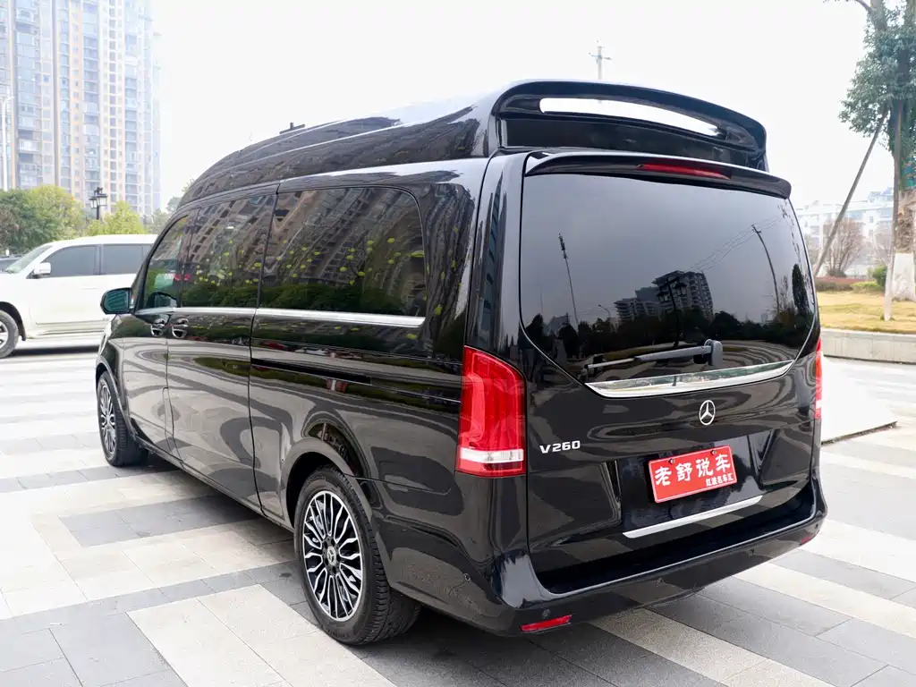 Mercedes-Benz V-Class V 2018 V 260 L Luxury Long Wheelbase VI