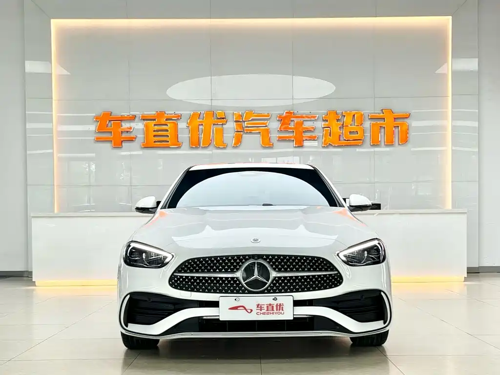 Mercedes-Benz C-Class — миниатюра 3