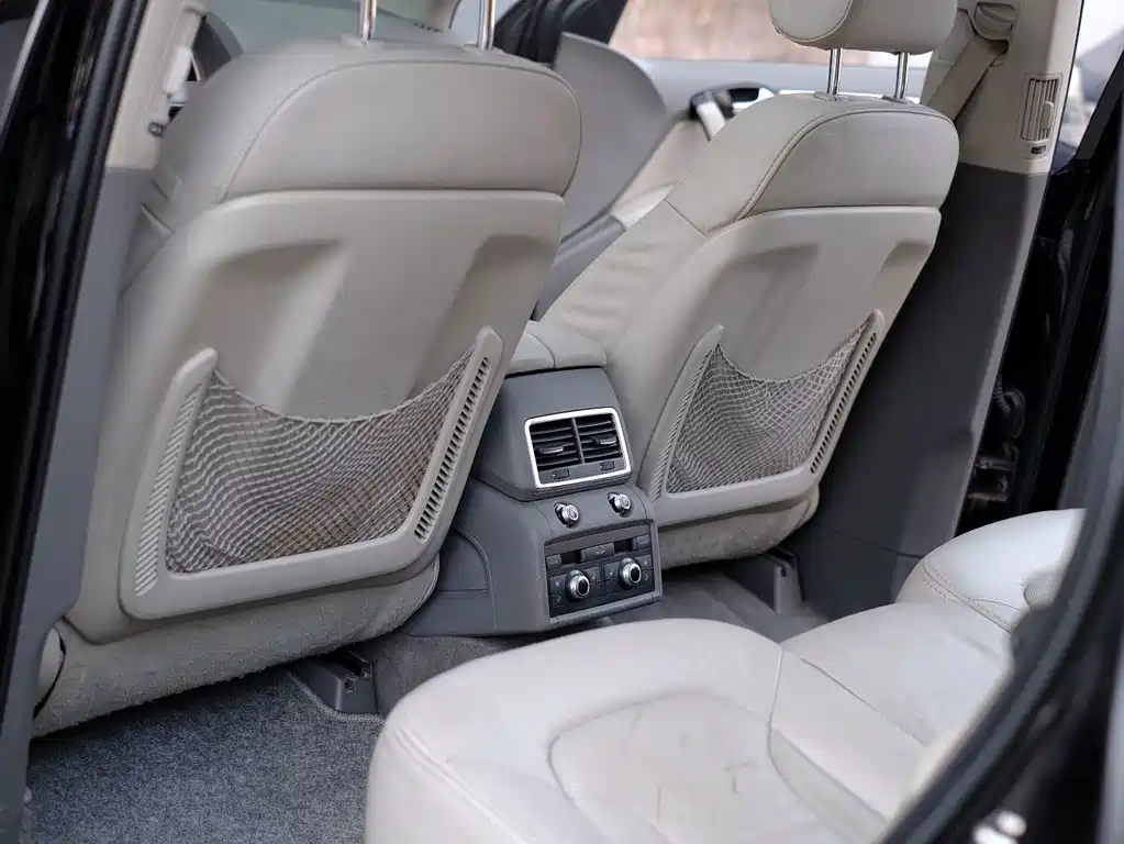 Audi Q7 — миниатюра 24