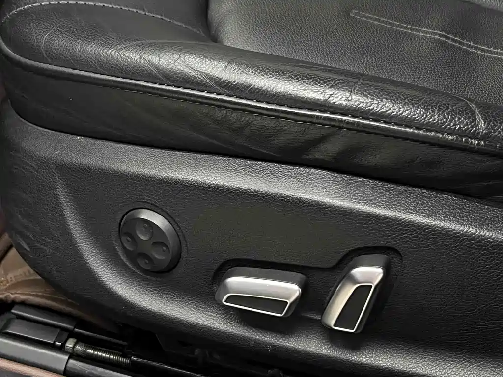 Audi A6L — миниатюра 23