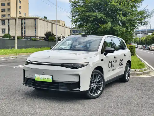 2025 Leapmotor C10