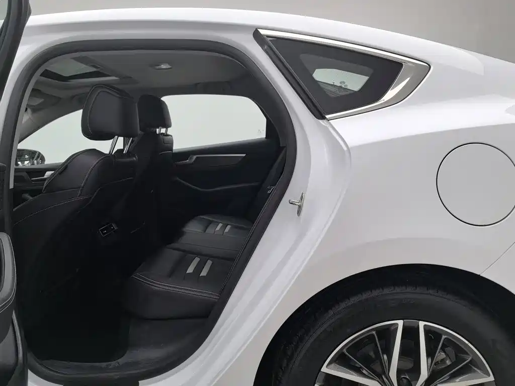 BYD Qin Pro NEV — миниатюра 15