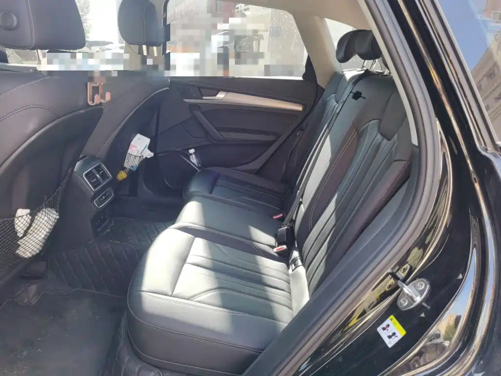 Audi Q5L — миниатюра 15