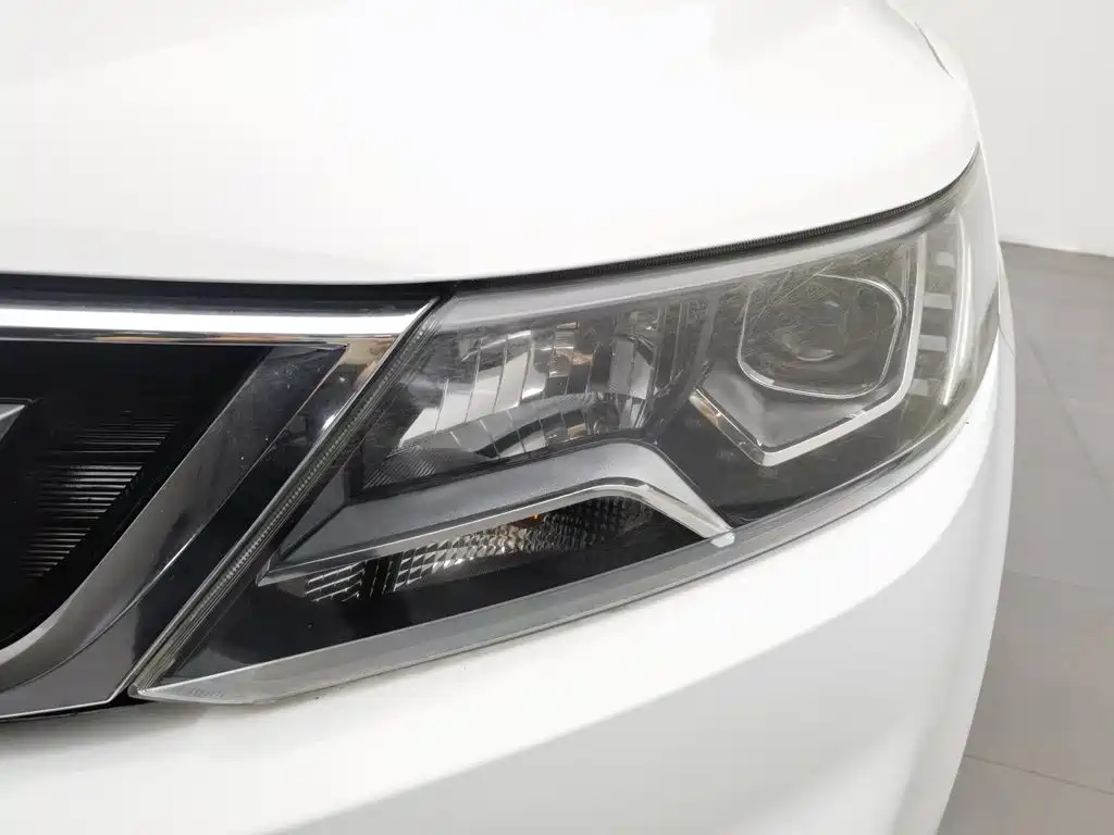 Geely Vision X6 — миниатюра 7