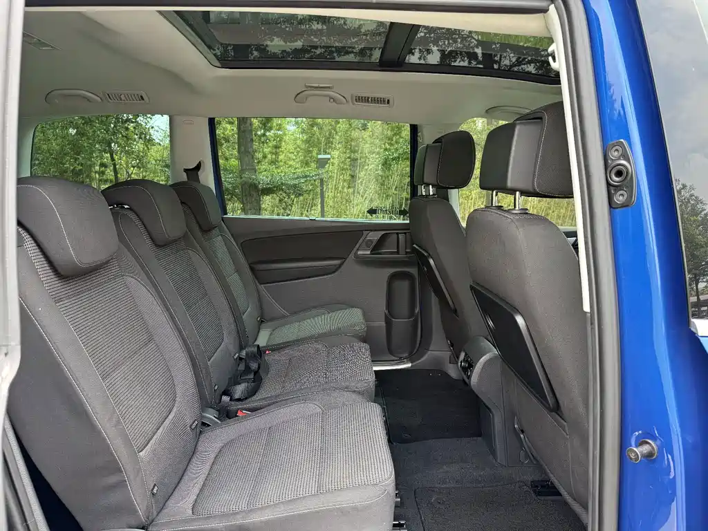Volkswagen Sharan — миниатюра 12