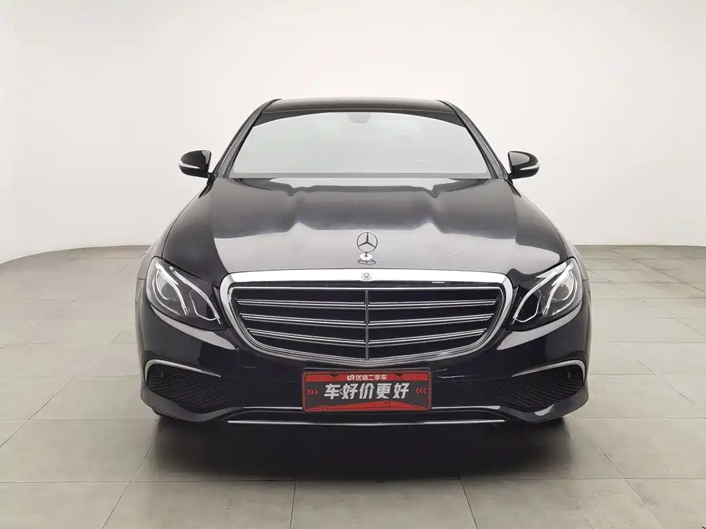 Mercedes-Benz E-Class — миниатюра 3