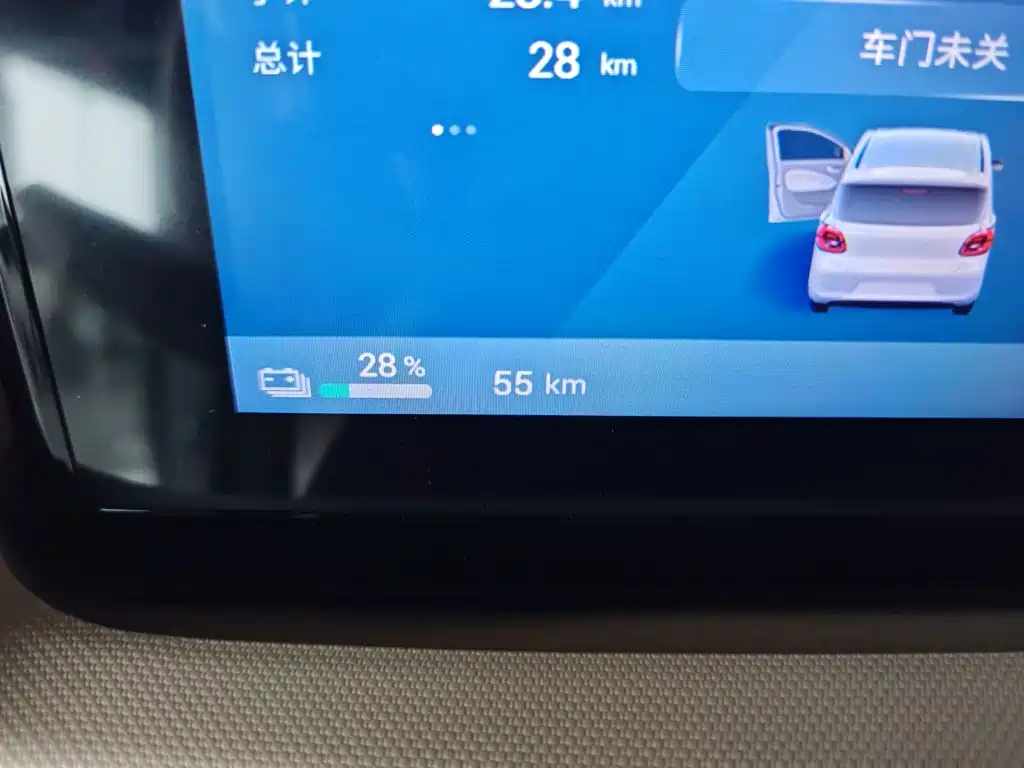 Wuling MINIEV — миниатюра 6