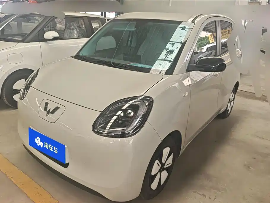 宏光MINIEV 2025款 第四代 四门版 臻享款