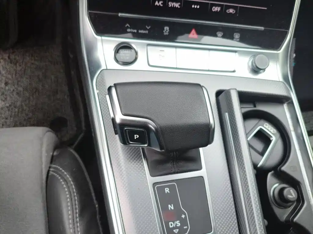 Audi A6L — миниатюра 7
