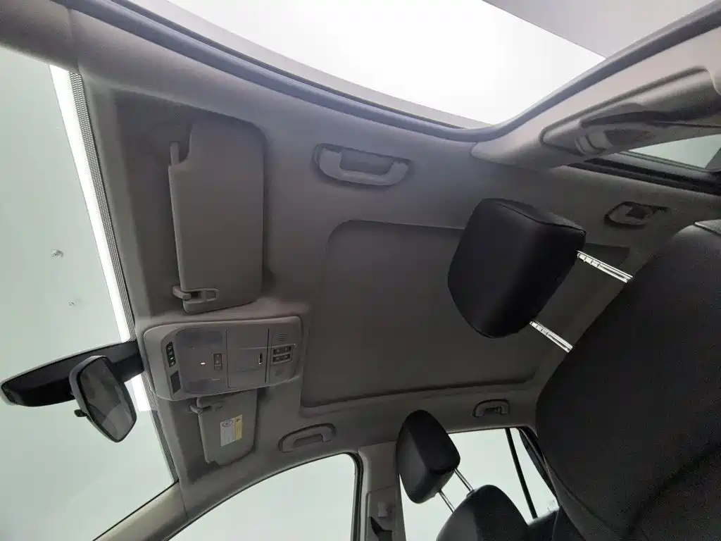 Buick Envision Plus — миниатюра 14