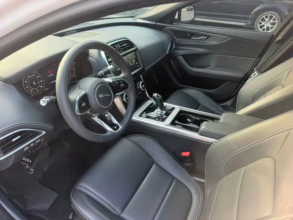 Jaguar XEL — миниатюра 7