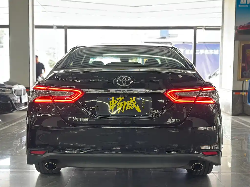 Toyota Camry 2019 2.5G Luxury V