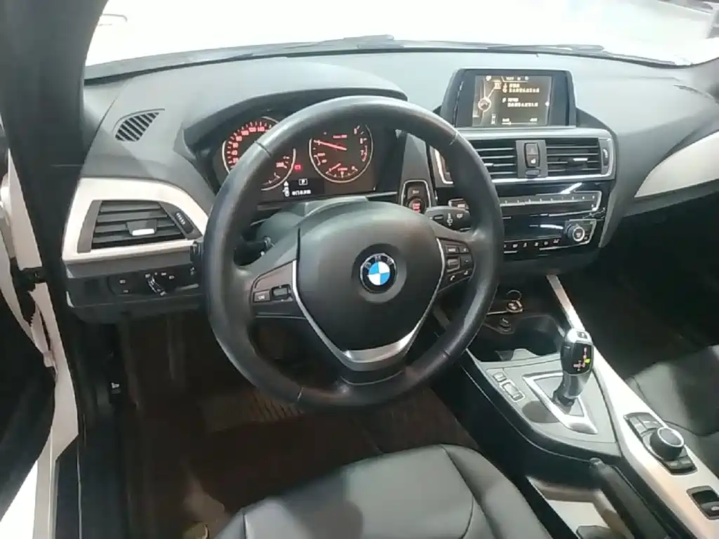 BMW 2 Series (Import) — миниатюра 11