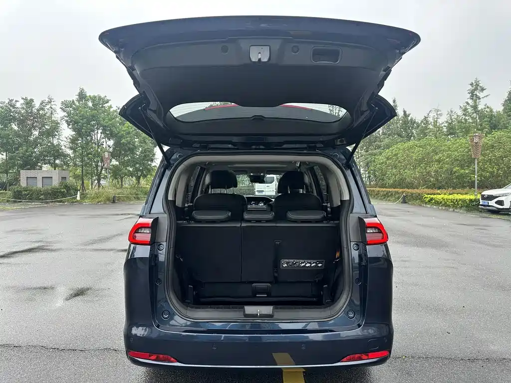 GAC Motor Trumpchi M6 — миниатюра 9