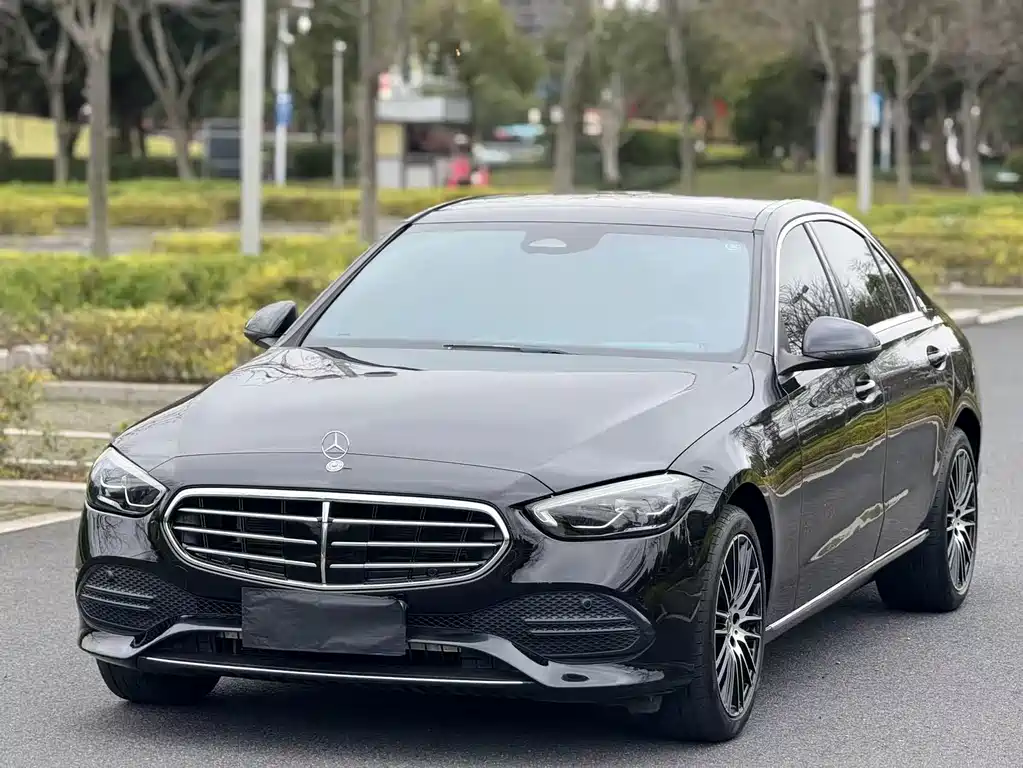 Mercedes-Benz C-Class 2022