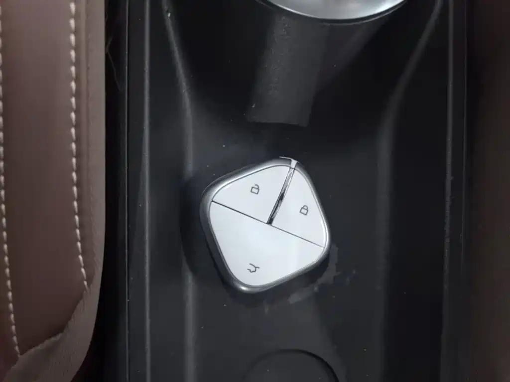 Wuling Bingo — миниатюра 9