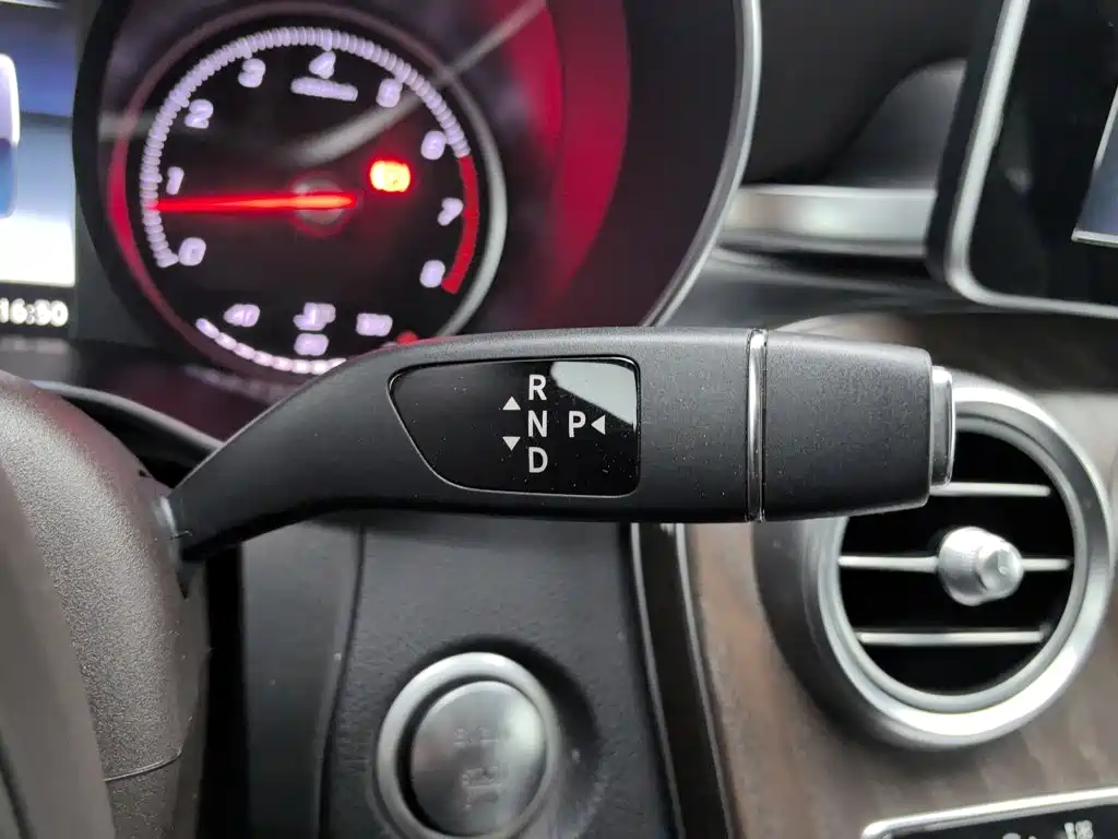 Mercedes-Benz GLC — миниатюра 13