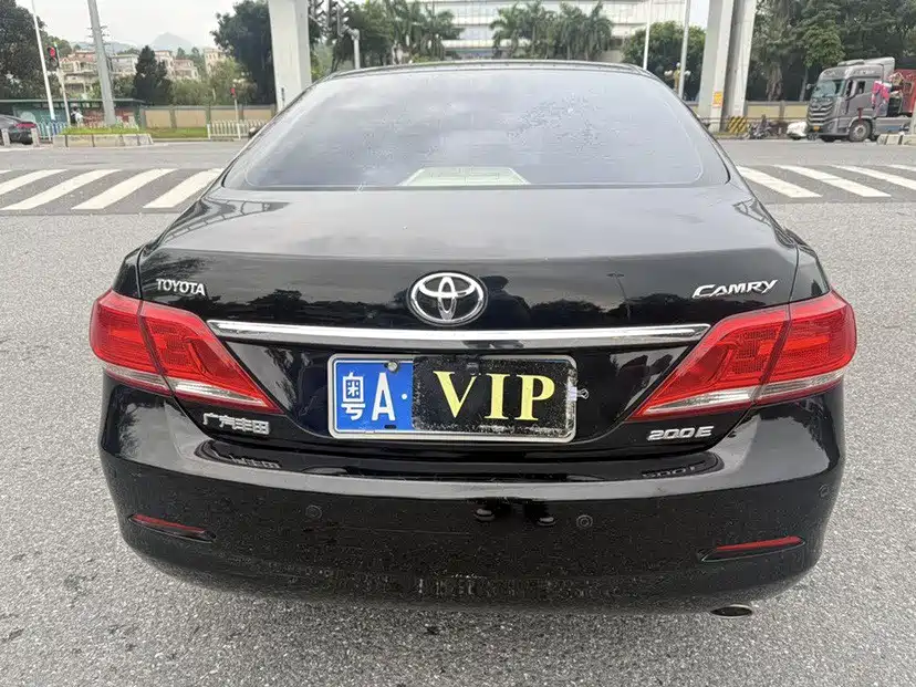 Toyota Camry — миниатюра 6