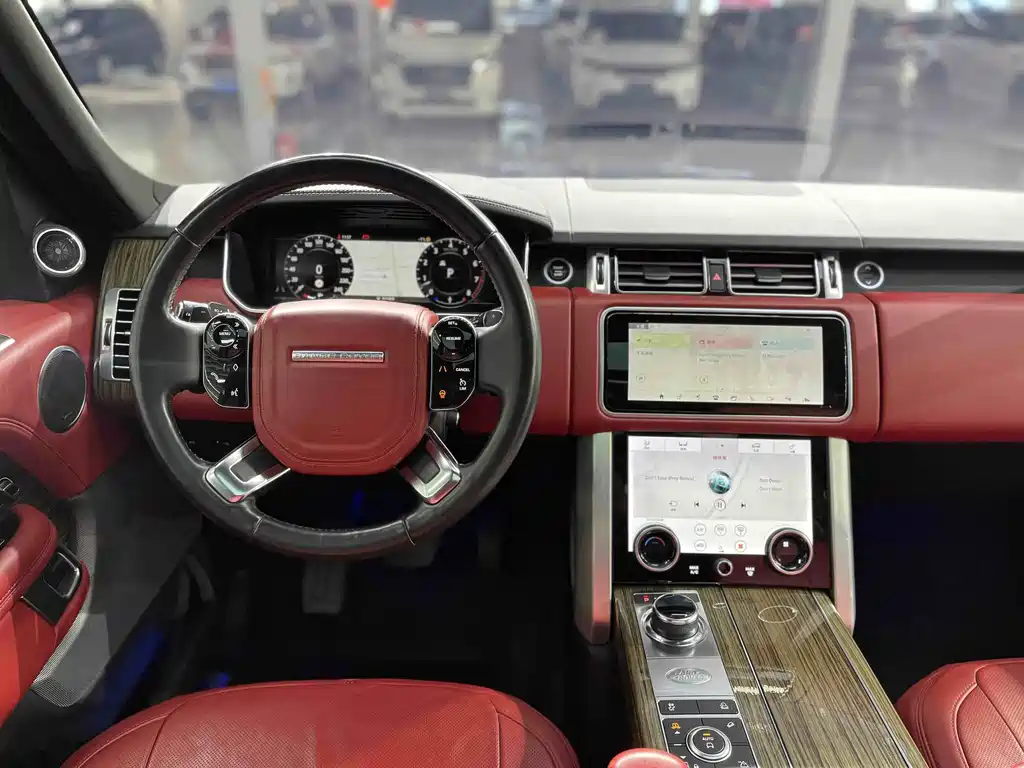 LAND ROVER RANGE ROVER