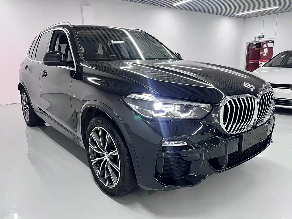 BMW X5 2021 xDrive40i M Sport