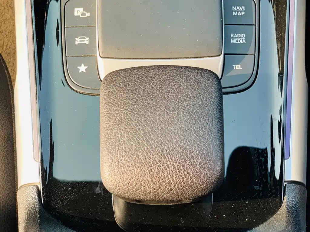 Mercedes-Benz GLB — миниатюра 18