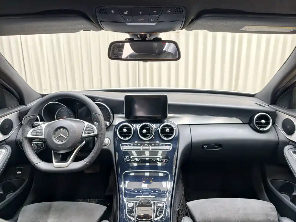 Mercedes-Benz C-Class — миниатюра 11