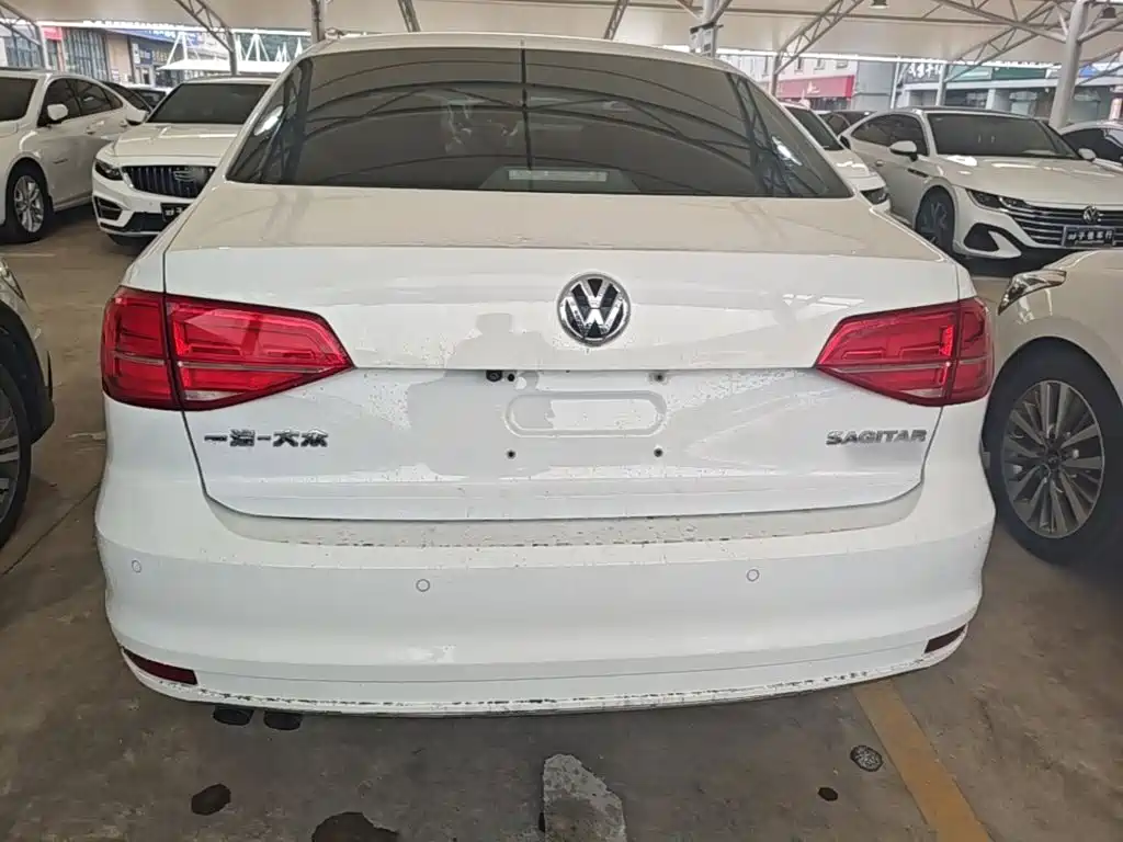 Volkswagen Sagitar — миниатюра 5