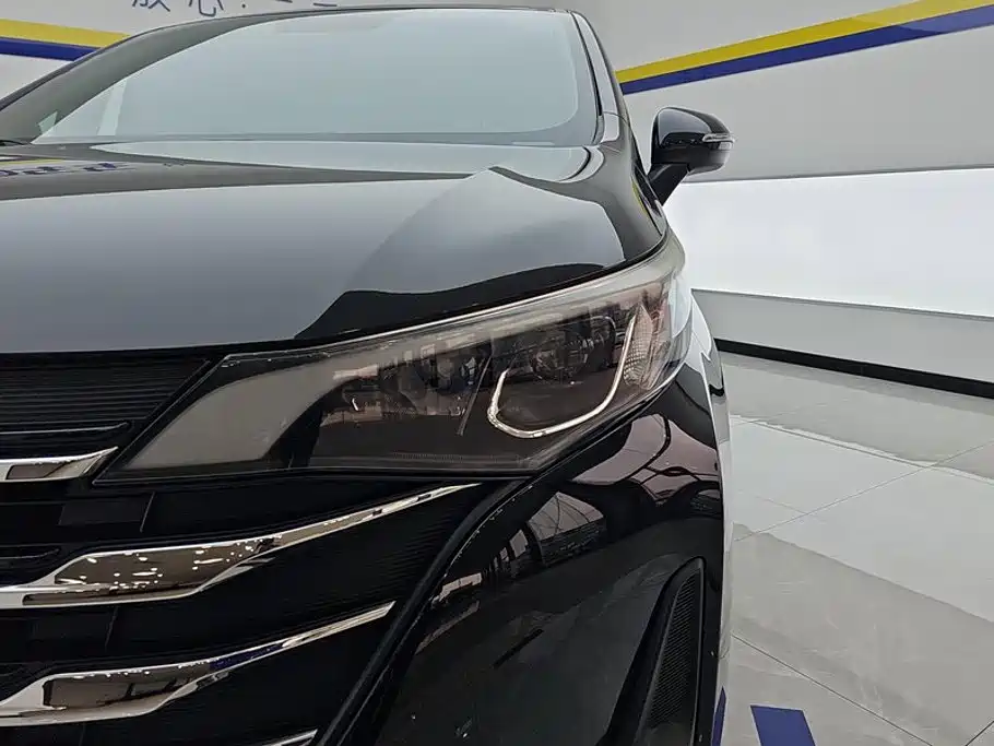 GAC Motor Trumpchi M6 — миниатюра 5
