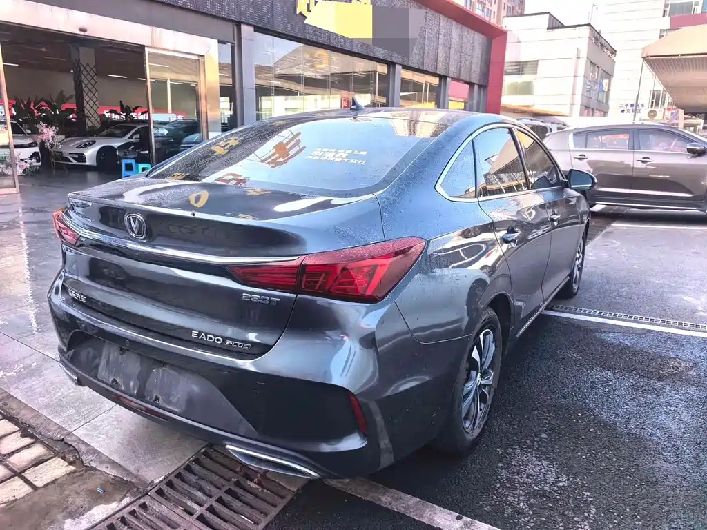 Changan Eado — миниатюра 9