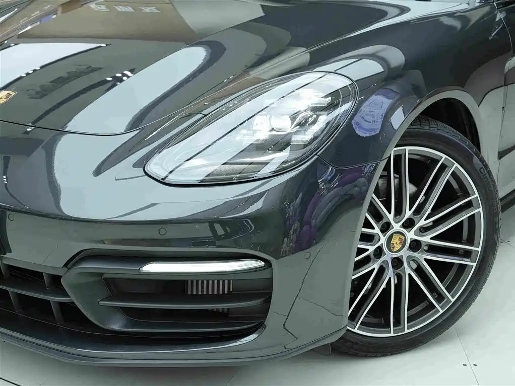 Porsche Panamera — миниатюра 18