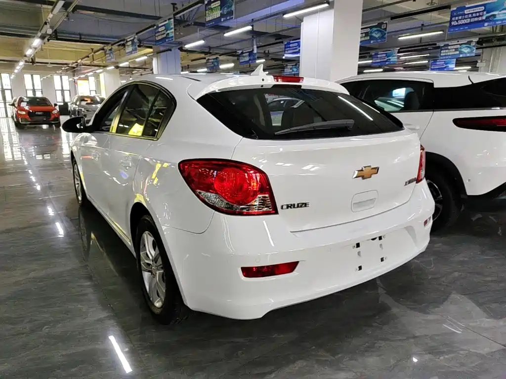 Chevrolet Cruze — миниатюра 5