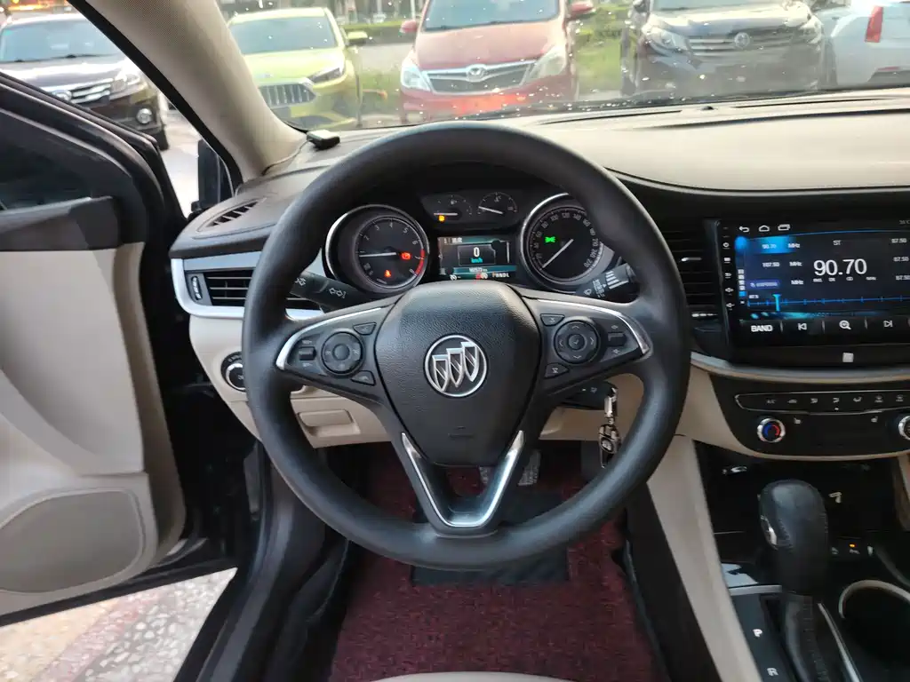 Buick Verano — миниатюра 30