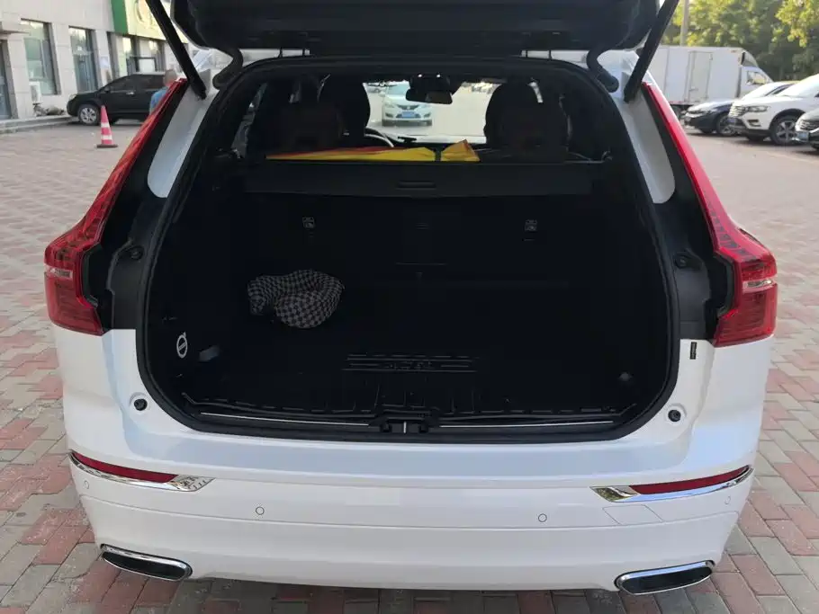 Volvo XC60 — миниатюра 4