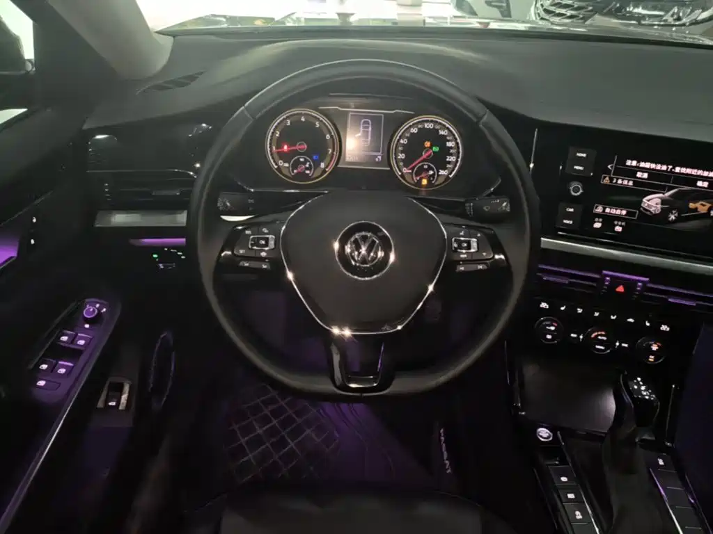 Volkswagen Passat — миниатюра 11